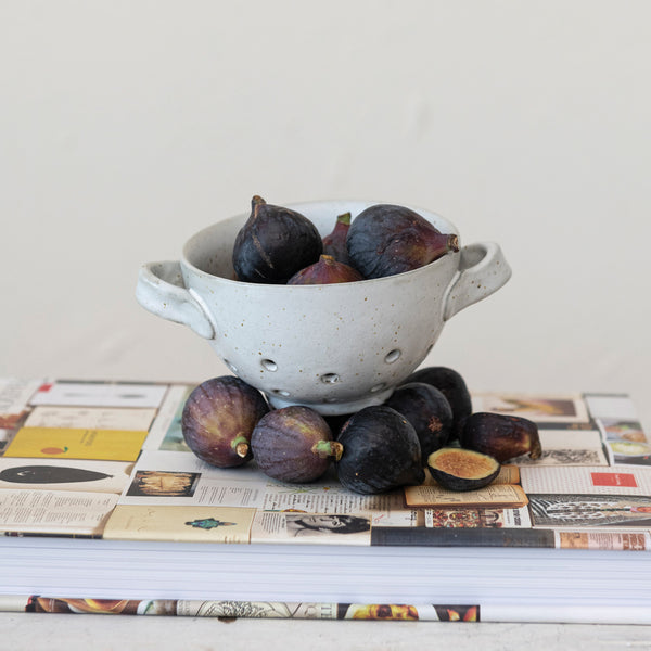 Berry Bowl with Handles